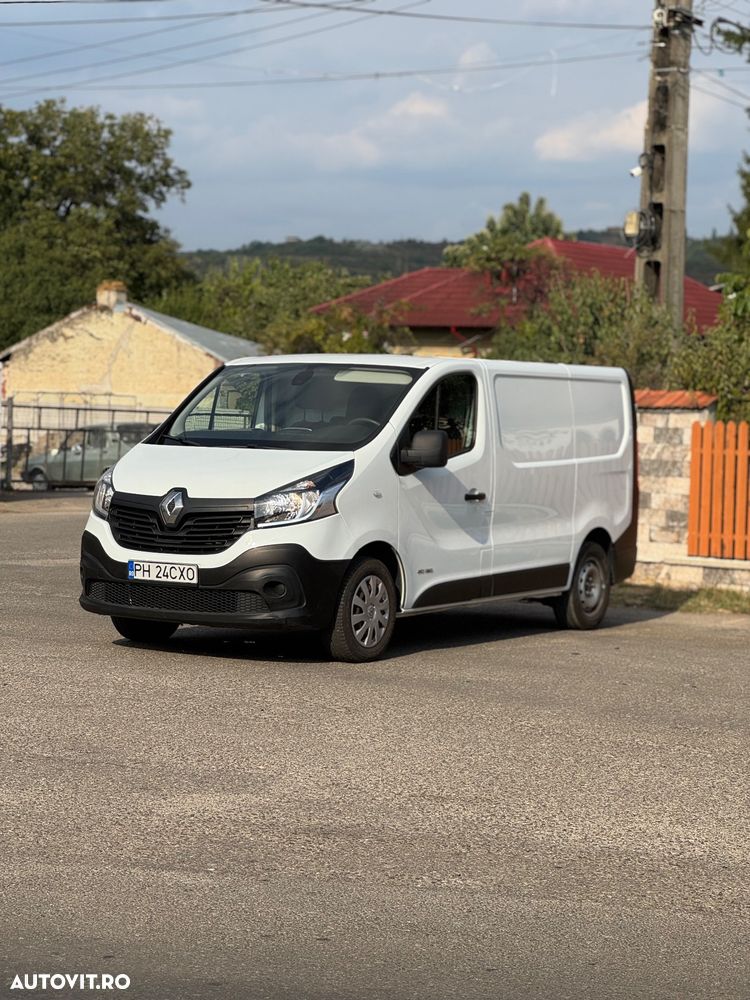 Renault Trafic - 2