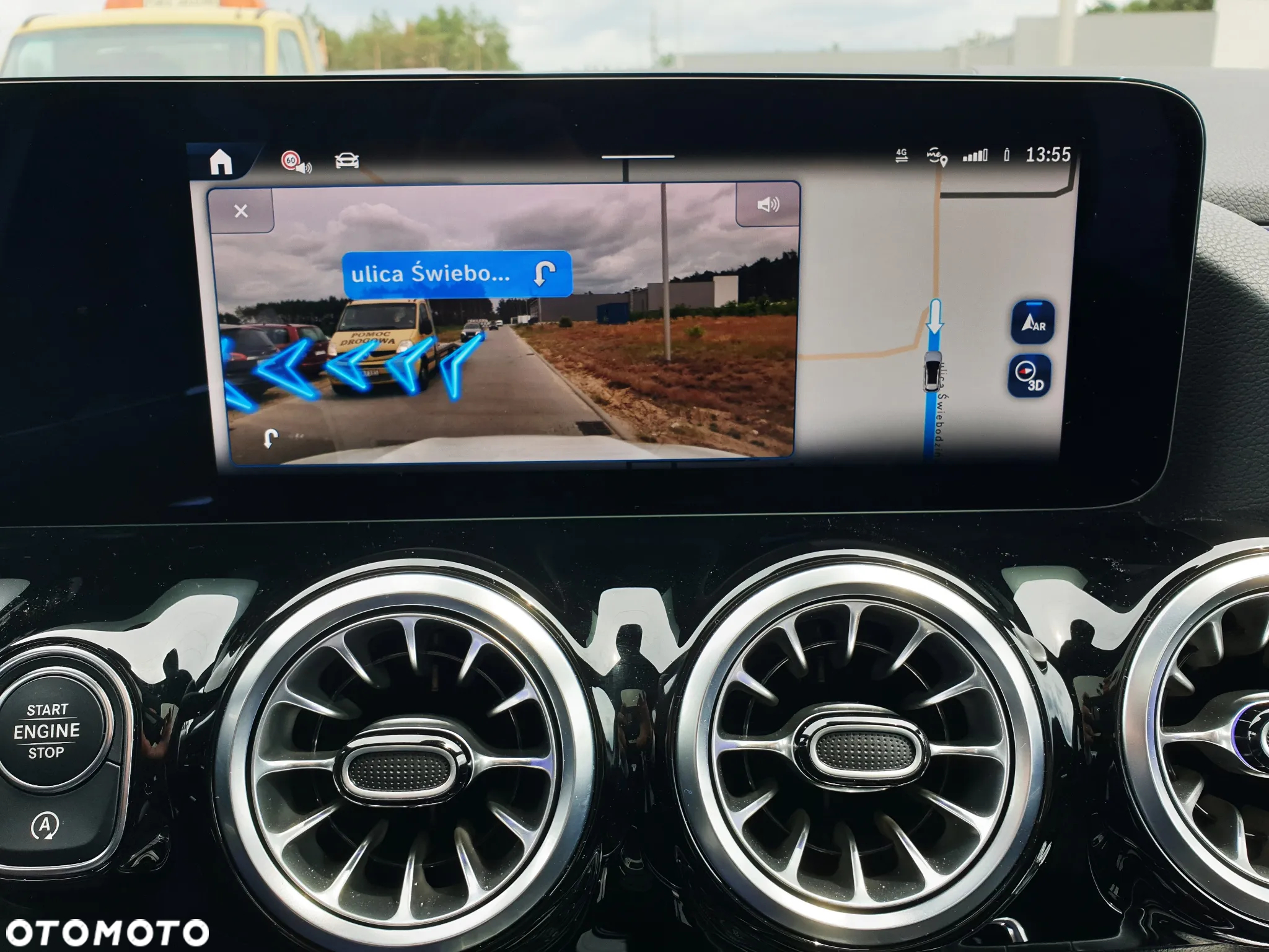 Mercedes-Benz GLA 200 AMG Line - 29