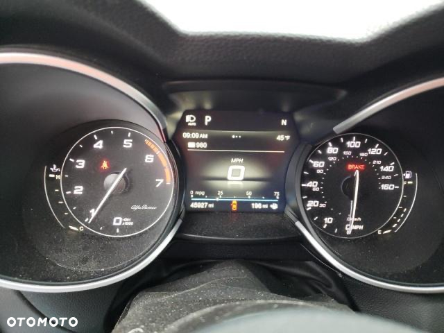 Alfa Romeo Stelvio 2.0 Turbo Veloce TI Q4 - 12