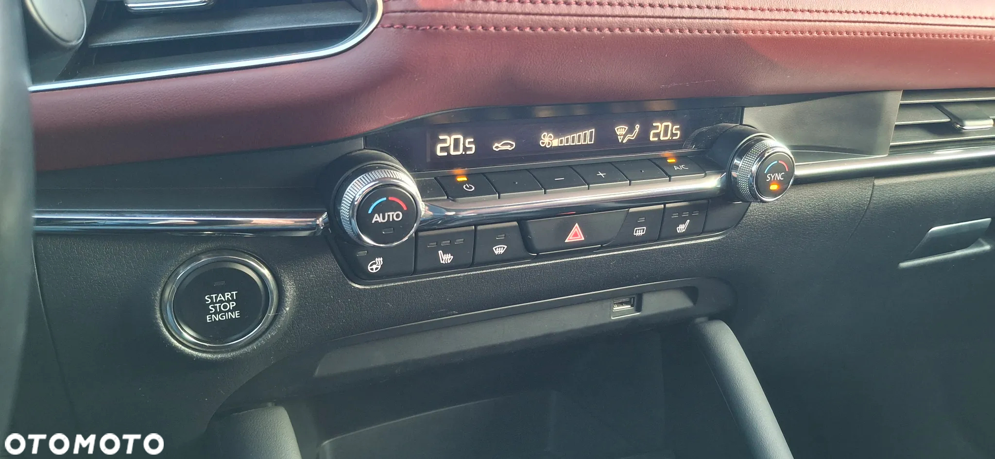 Mazda 3 SKYACTIV-X 2.0 M-Hybrid - 25