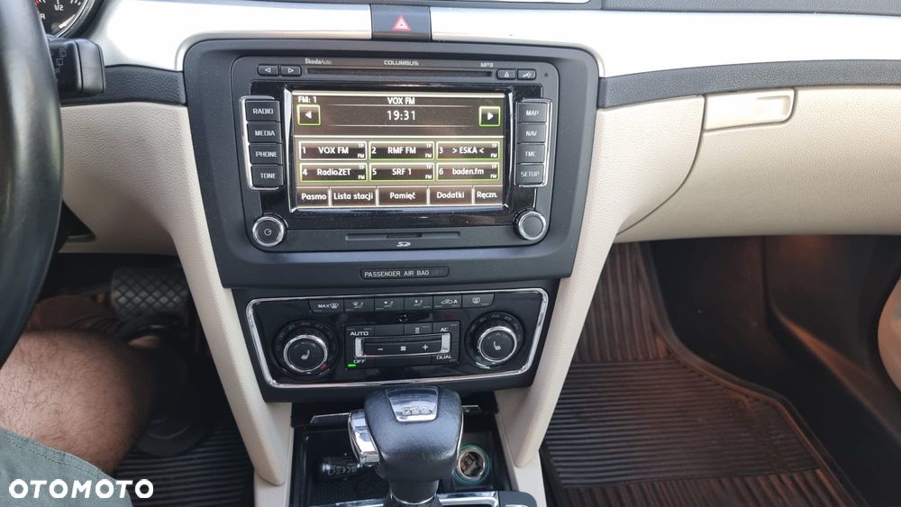 Skoda Superb 2.0 TSI DSG Elegance - 11