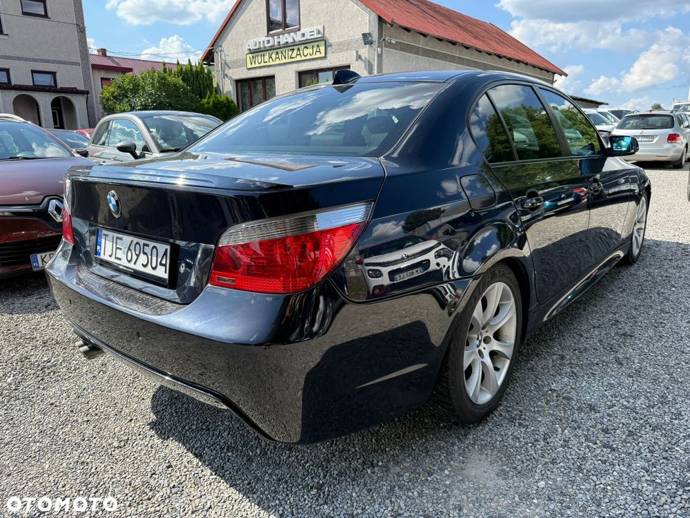 BMW Seria 5 523i - 10
