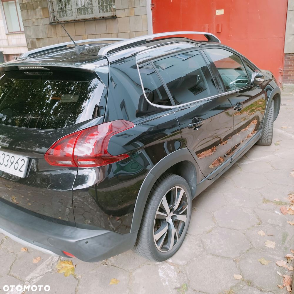 Peugeot 2008 - 4