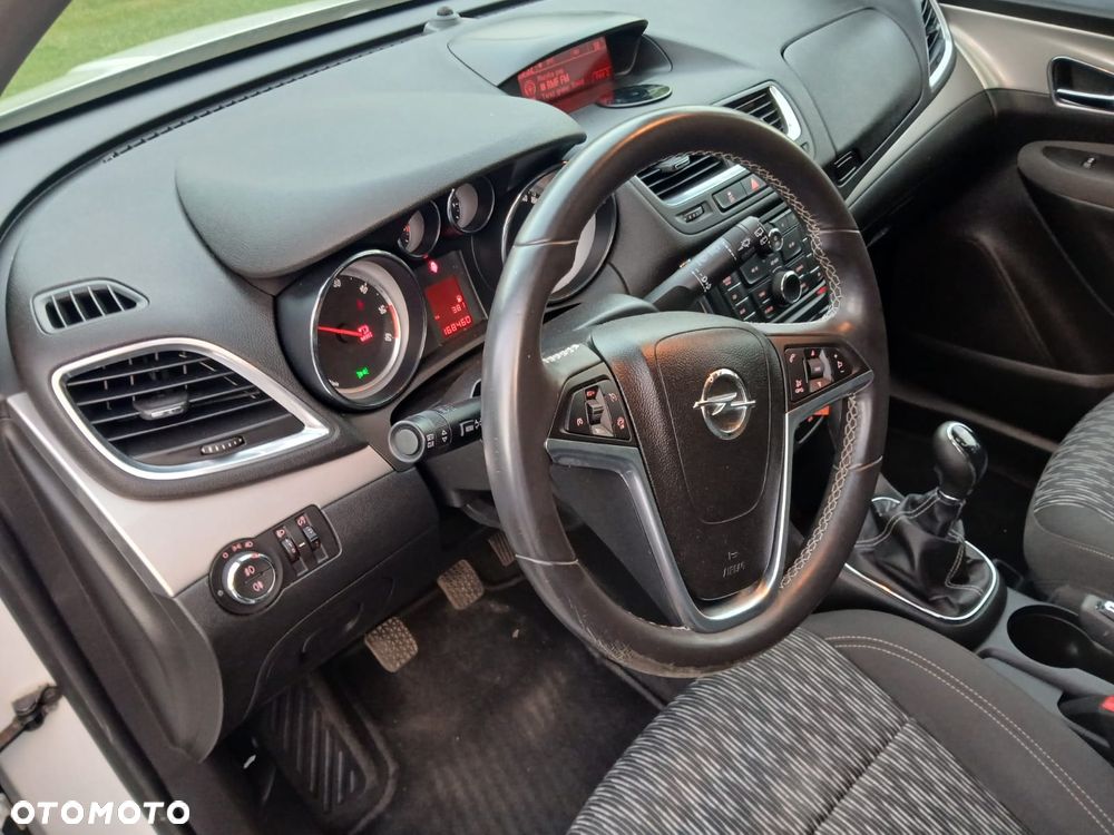 Opel Mokka - 10
