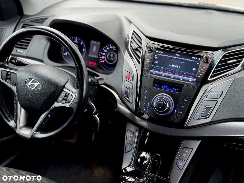 Hyundai i40 Kombi blue 1.7 CRDi DCT Premium - 5