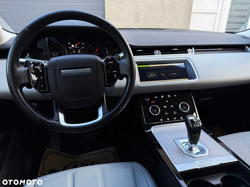 Land Rover Range Rover Evoque TD4 Sky View - 39
