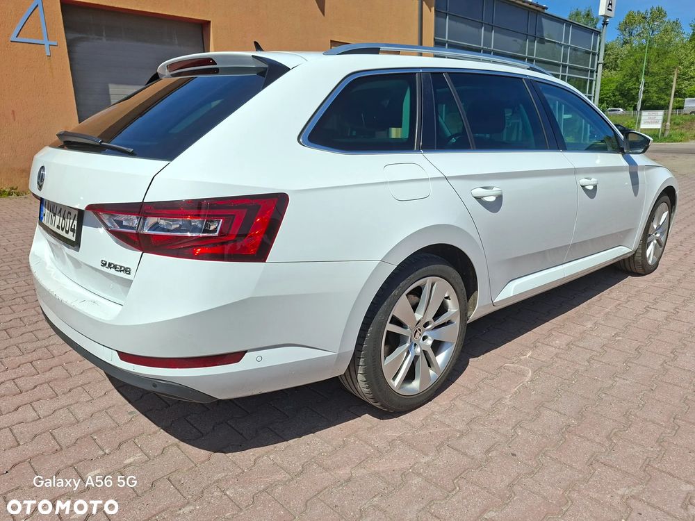 Skoda Superb 2.0 TDI Style - 35