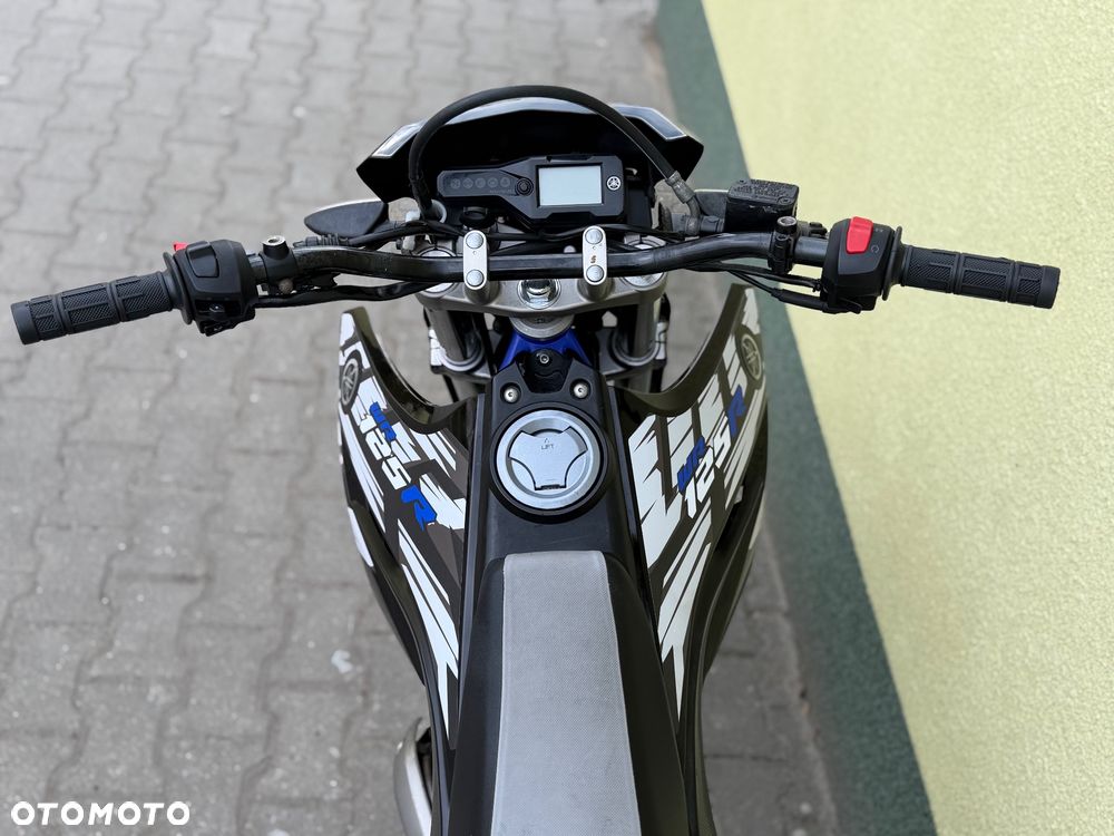 Yamaha WR - 32