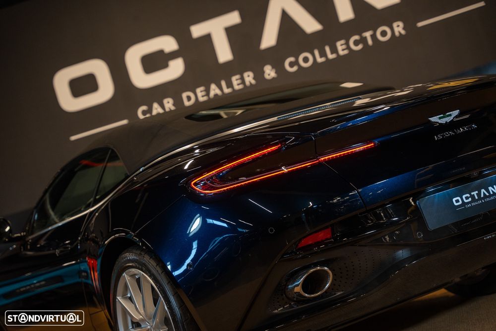 Aston Martin DB11 Volante V8 Auto - 9