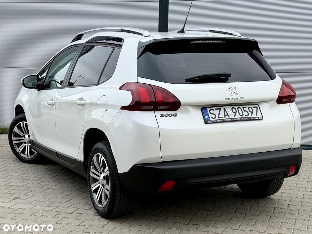 Peugeot 2008 1.2 Pure Tech GPF Allure S&S - 21