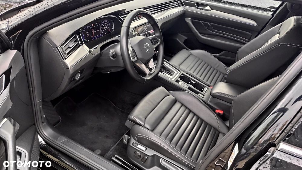 Volkswagen Passat - 9