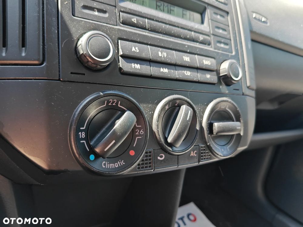 Volkswagen Polo 1.2 Fun - 25