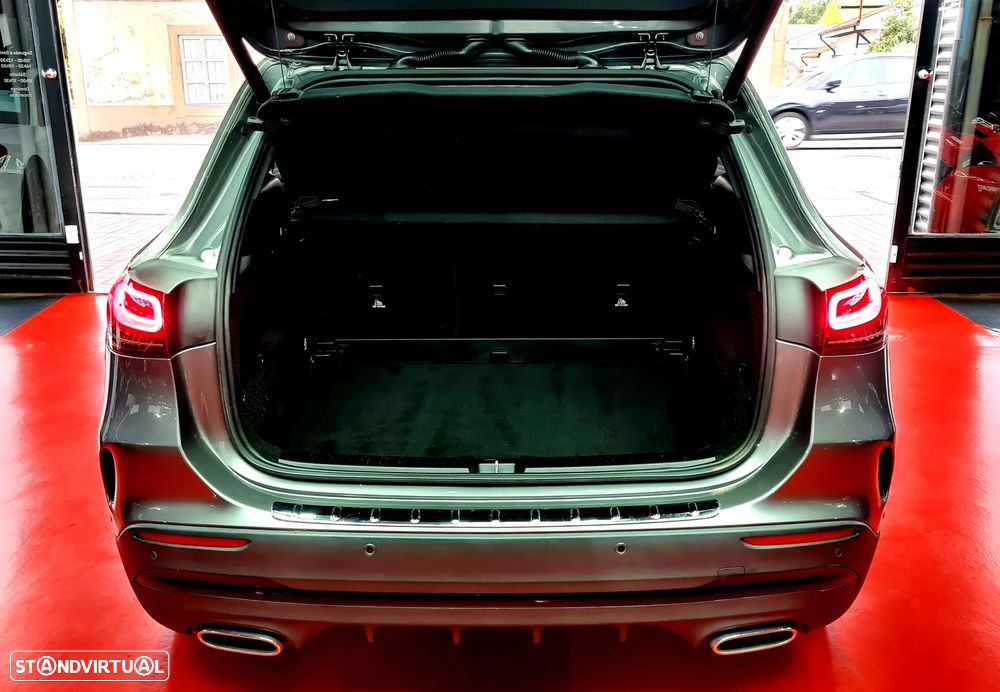 Mercedes-Benz GLA 200 d AMG Line - 10