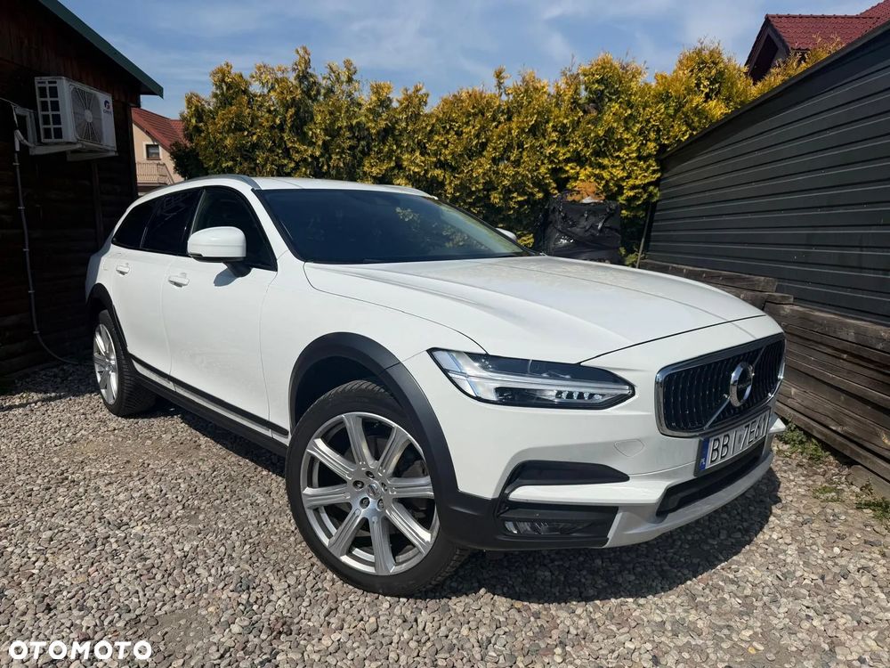 Volvo V90 Cross Country D5 AWD Geartronic - 4