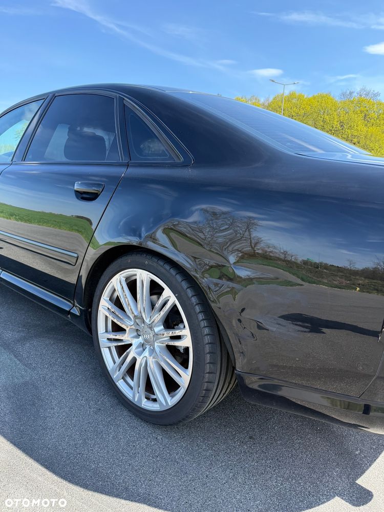 Audi A8 3.7 Quattro - 6