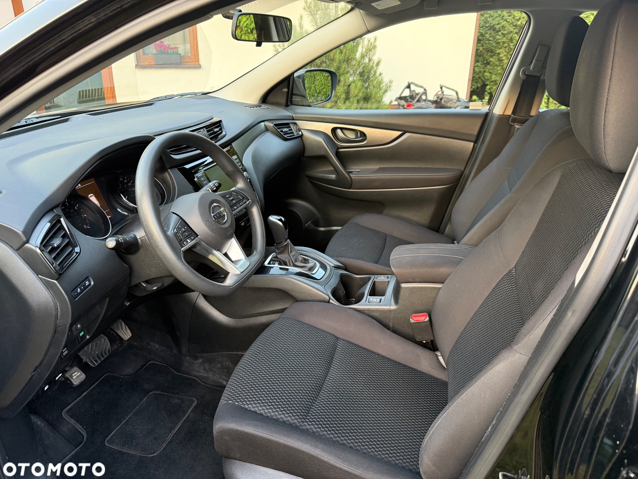 Nissan Qashqai - 12