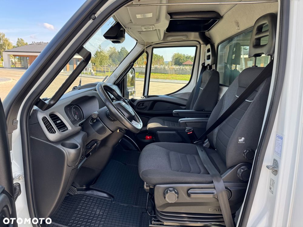 Iveco Daily 2023r Hi-Matic‼️70C18H‼️3.0 // Winda Dhollandia 1000KG // Plandeka 16 Palet 2x Firanka + Dach zsuwany ‼️Wysokość rampowa Full LED Tempomat Aktywny ACC Salon Polska  6.43mx2.45mx2.70m DMC7200KG Faktura Vat 23% - 34