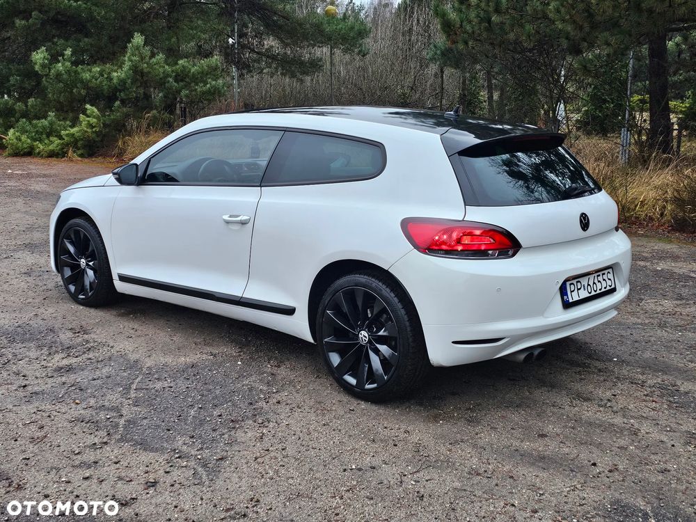 Volkswagen Scirocco 2.0 TDI Edition - 3