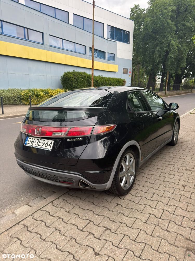 Honda Civic 1.8 Comfort - 2