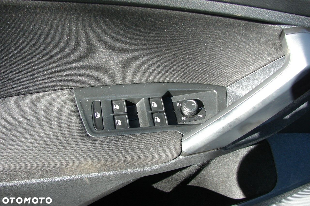 Volkswagen Tiguan - 6