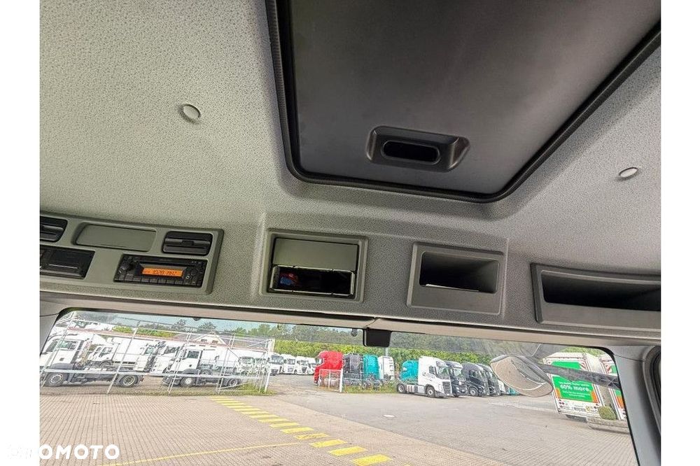 Mercedes-Benz Vehicle Rigid 4x2 platform body curtainsider fixed roof - 15