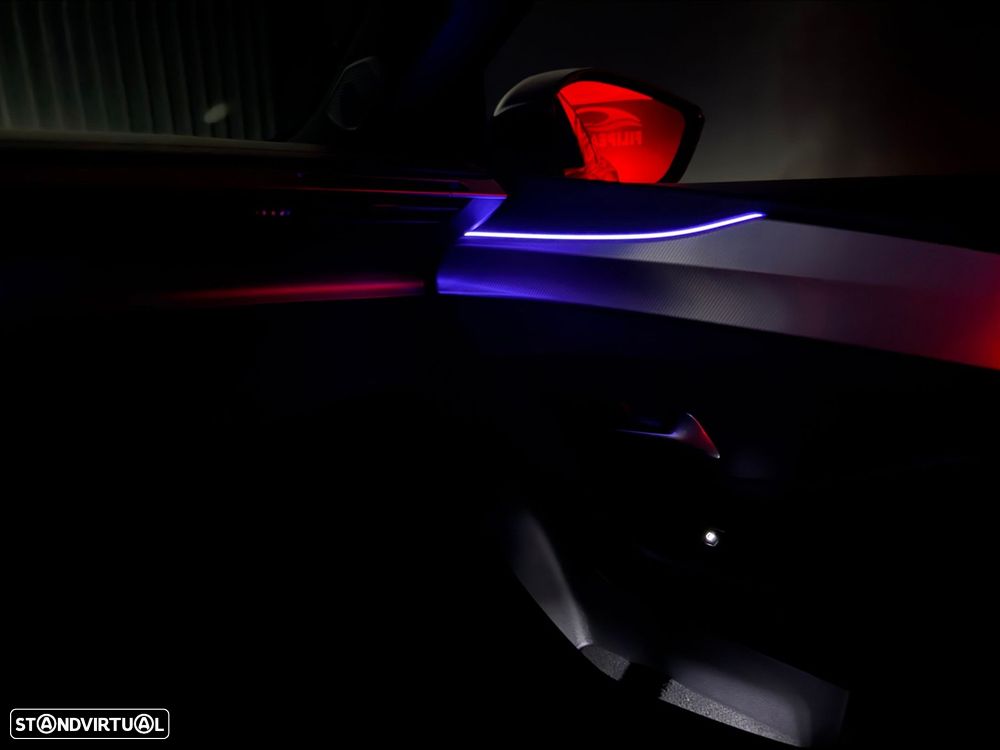 Peugeot 408 1.2 PureTech GT EAT8 - 49