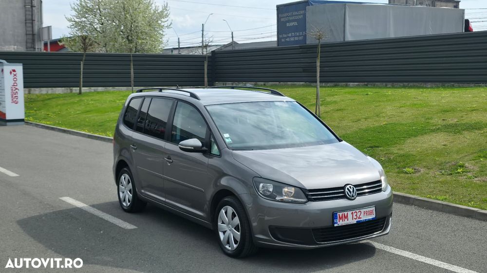 Volkswagen Touran 1.6 TDI DPF Highline - 6