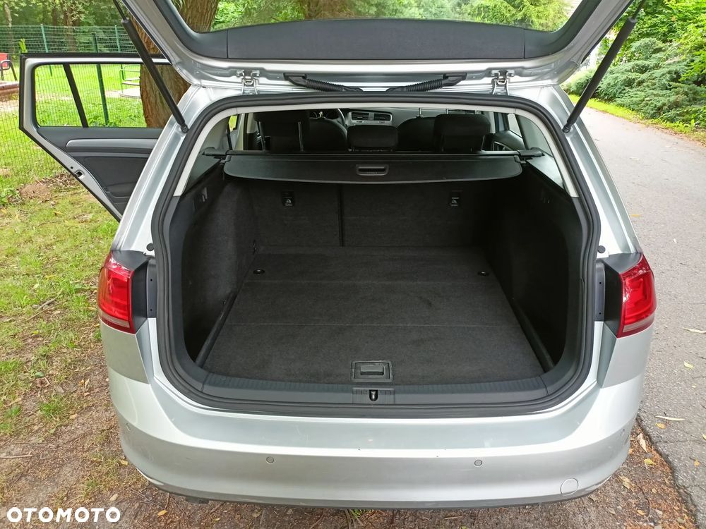 Volkswagen Golf 1.6 TDI BlueMotion Trendline - 11