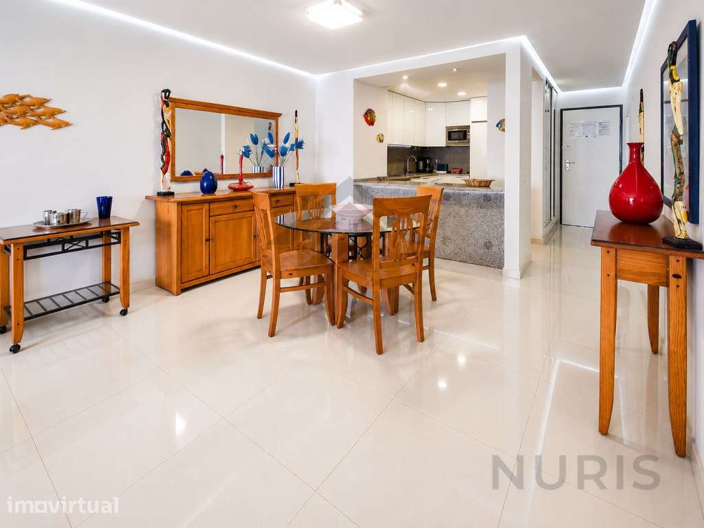 Apartamento T1 com Vista Mar para Venda na Praia da Rocha, Portimão - Grande imagem: 5/25