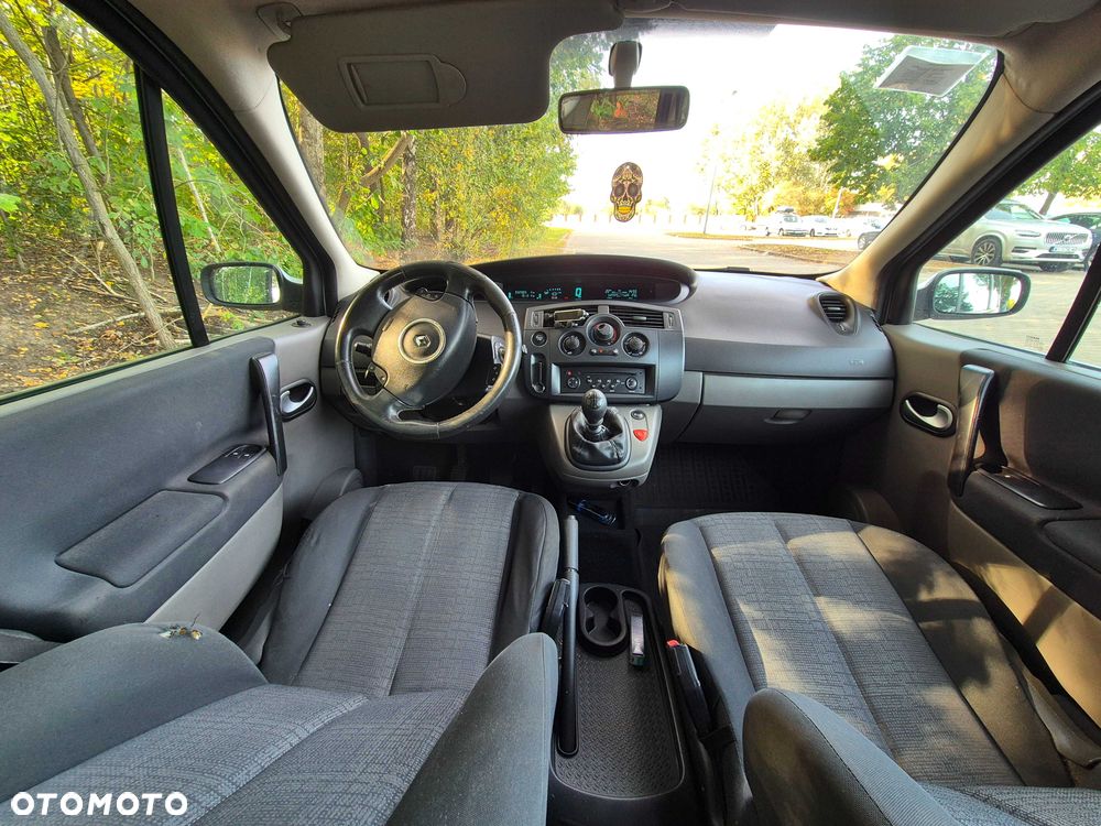 Renault Grand Scenic - 7