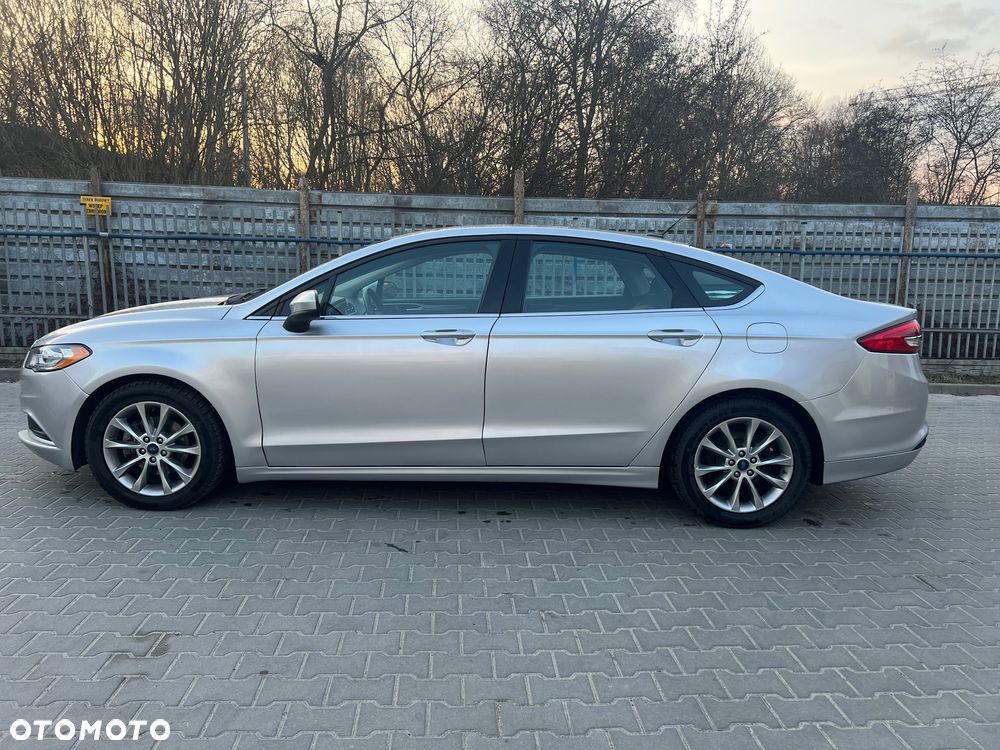 Ford Fusion - 3