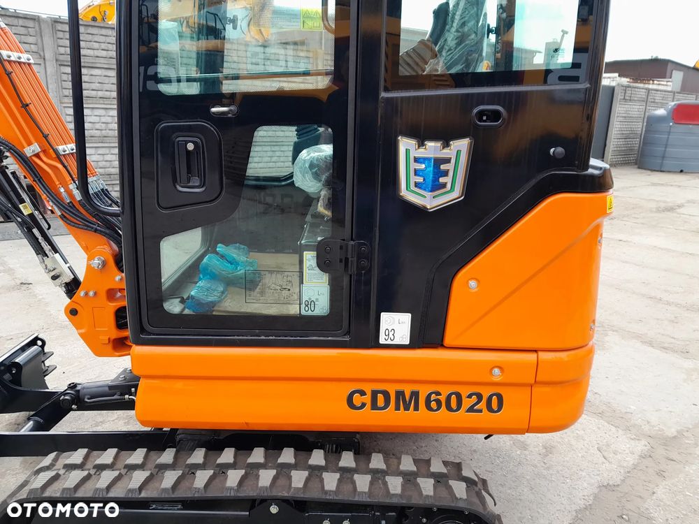 JCB LONKING CDM6020 - 13