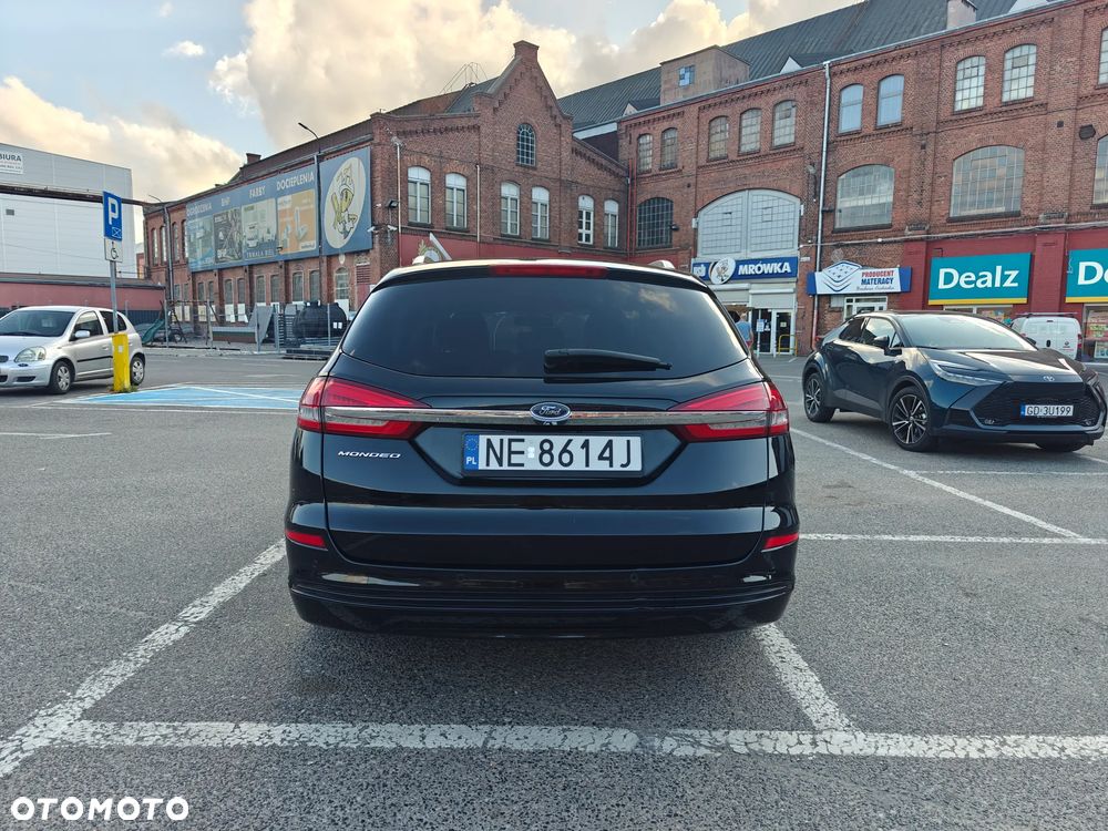 Ford Mondeo - 12