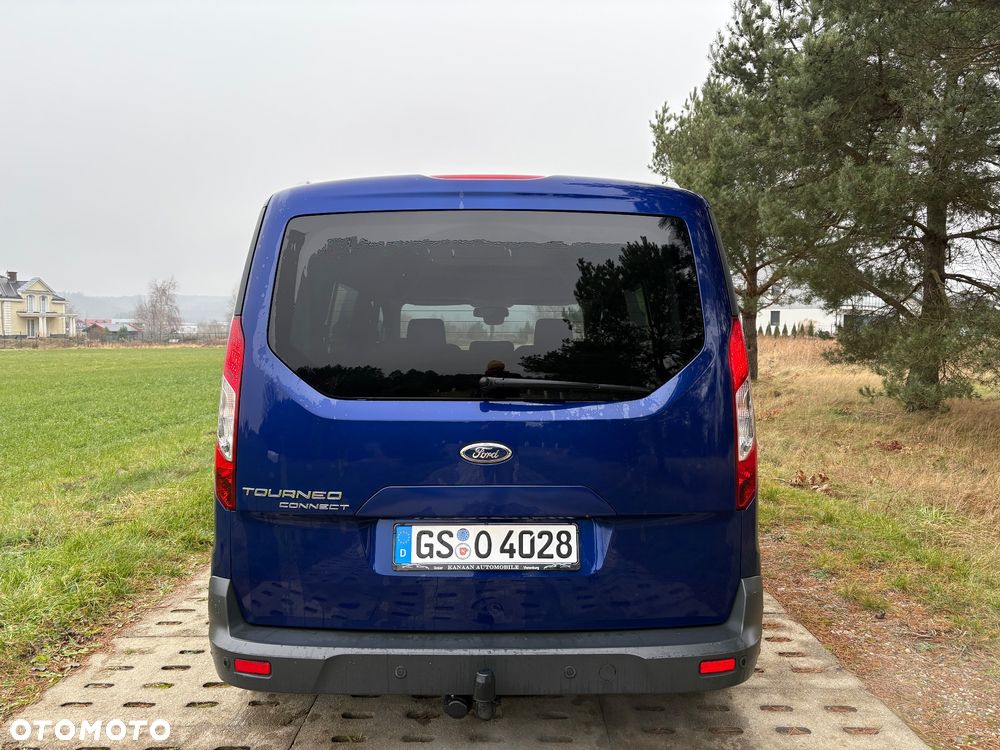 Ford Tourneo Connect Grand - 12