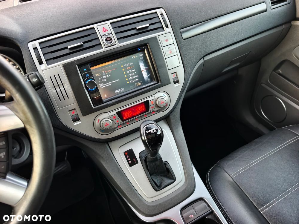 Ford Kuga 2.0 TDCi 4x4 Titanium - 16