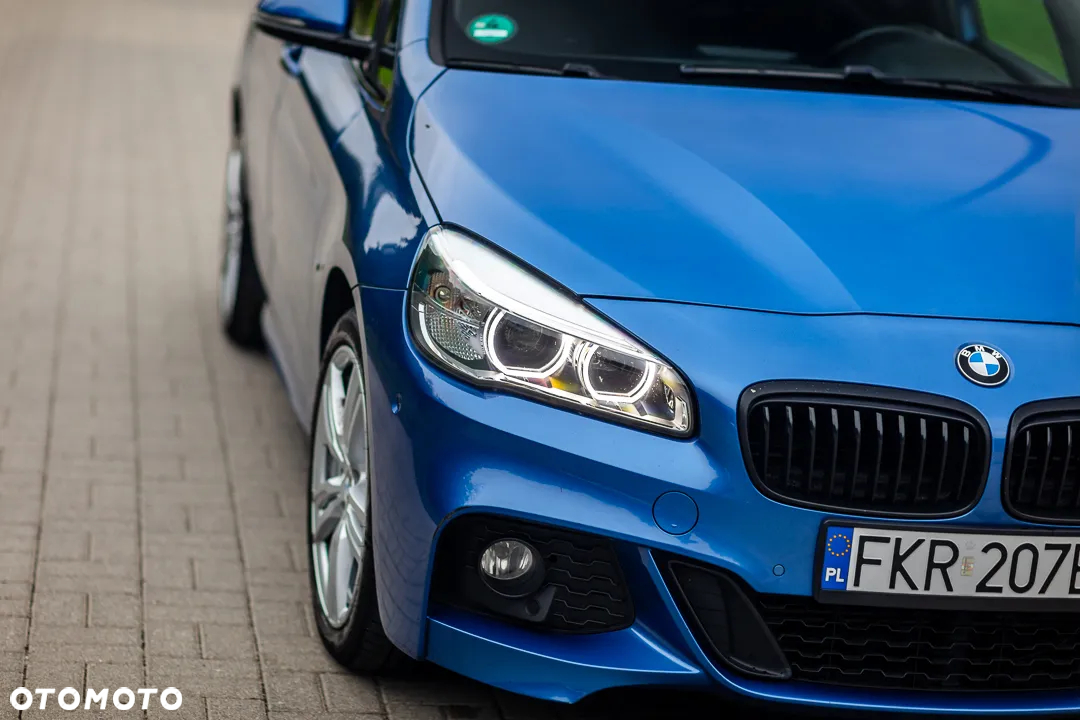BMW Seria 2 220d Active Tourer - 8
