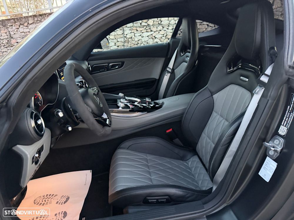 Mercedes-Benz AMG GT - 12