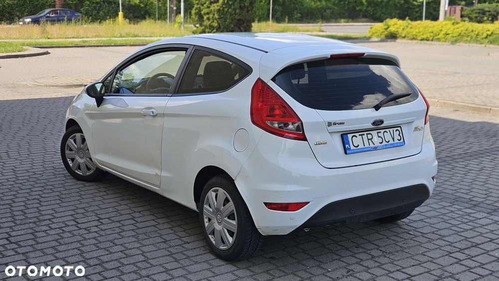Ford Fiesta - 4