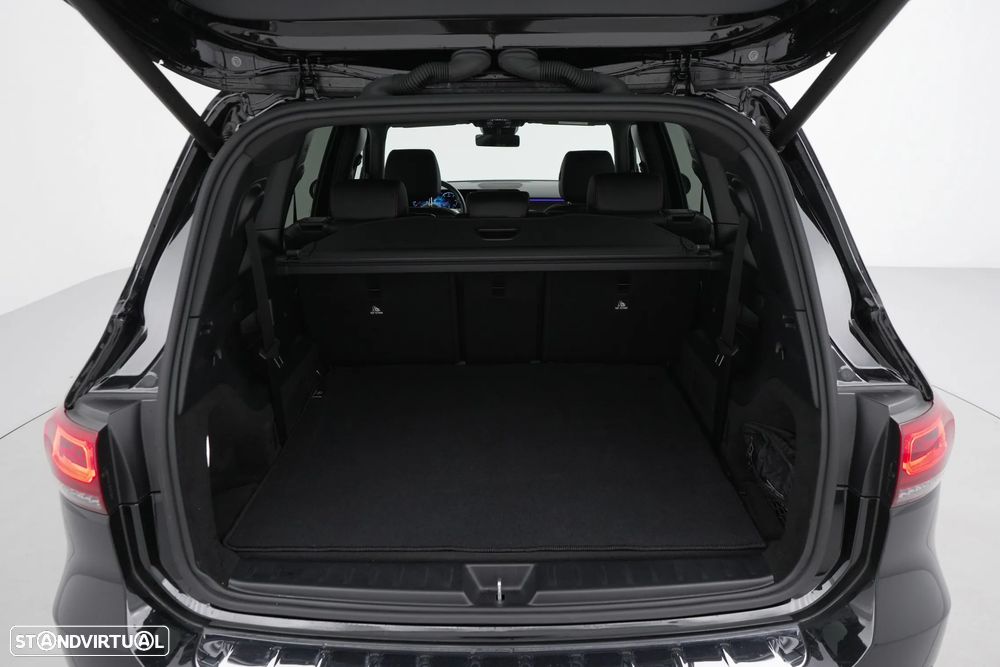 Mercedes-Benz GLB 180 d AMG Line - 30