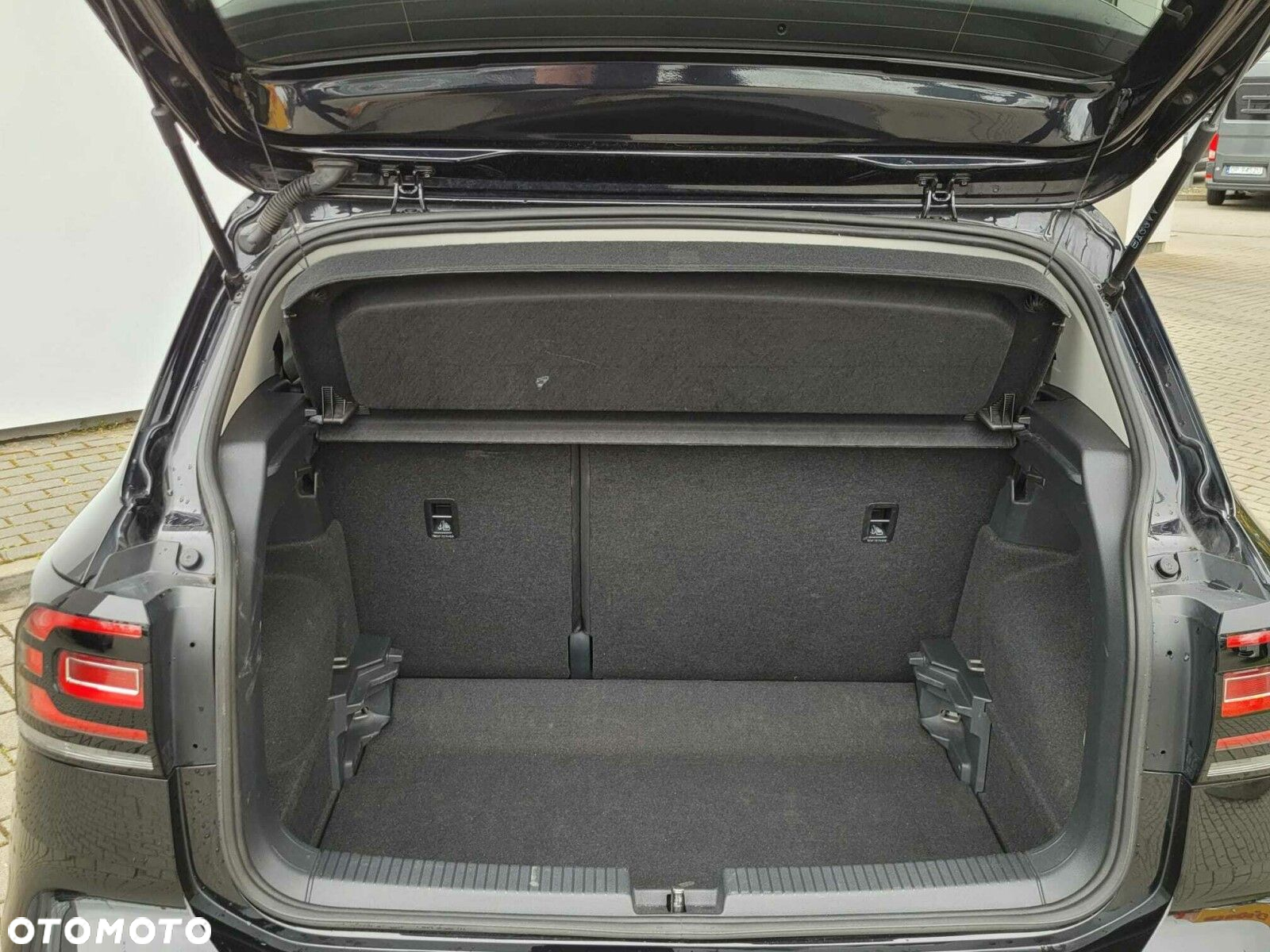 Volkswagen T-Cross - 11