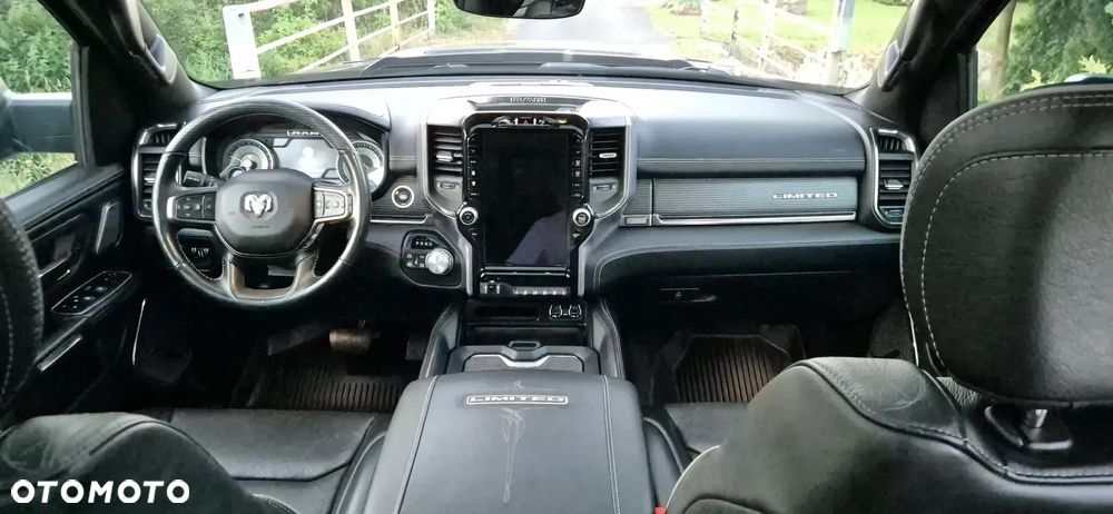 RAM 1500 5.7 Crew Cab Limited - 9
