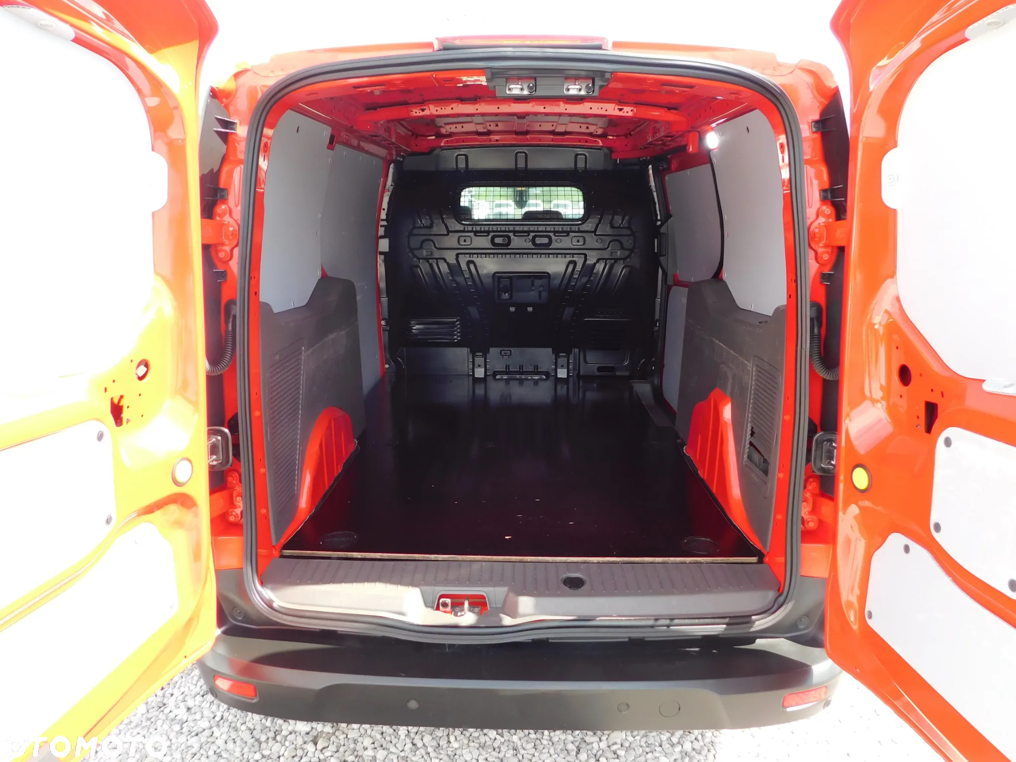 Ford Connect - 3
