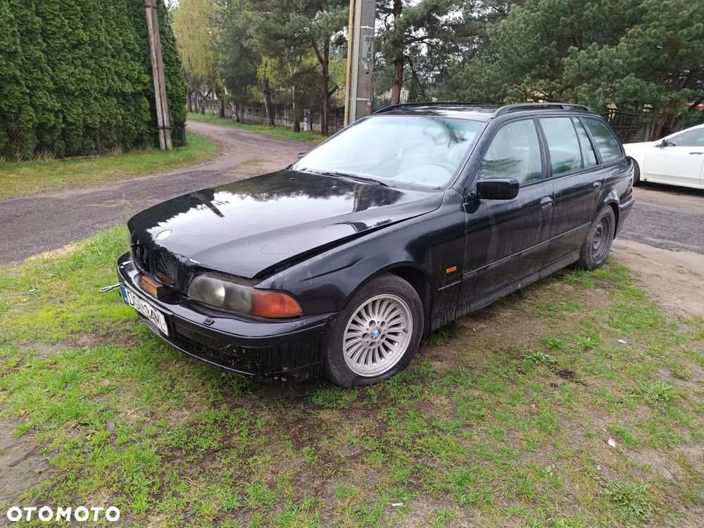 BMW Seria 5 - 1
