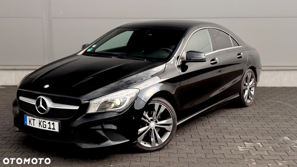 Mercedes-Benz CLA 200 AMG Line - 22