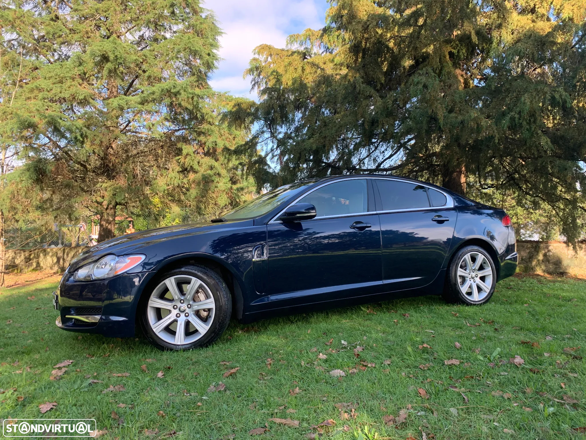 Jaguar XF 3.0 D V6 Premium Luxury - 9
