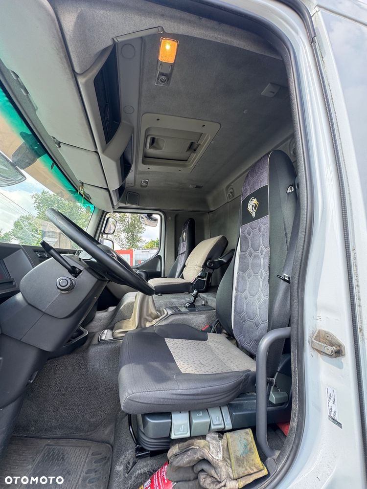 Renault Premium 270 - 15