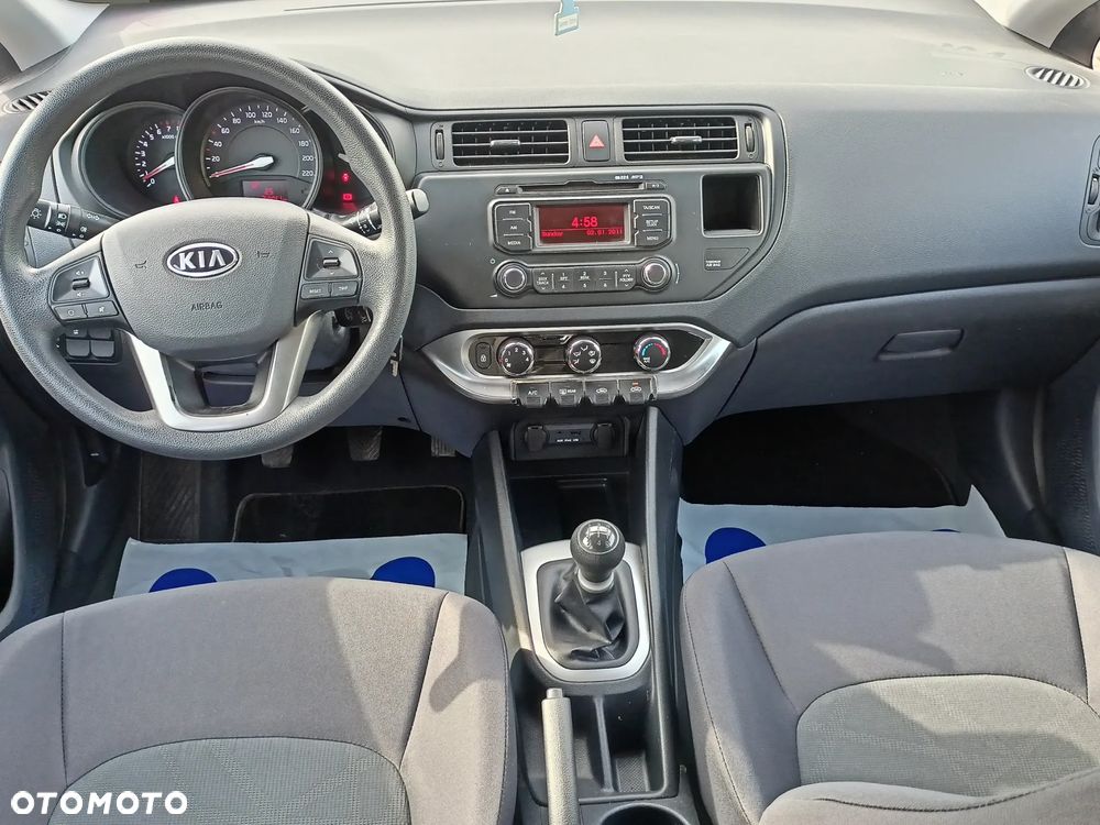 Kia Rio 1.2 Attract - 7