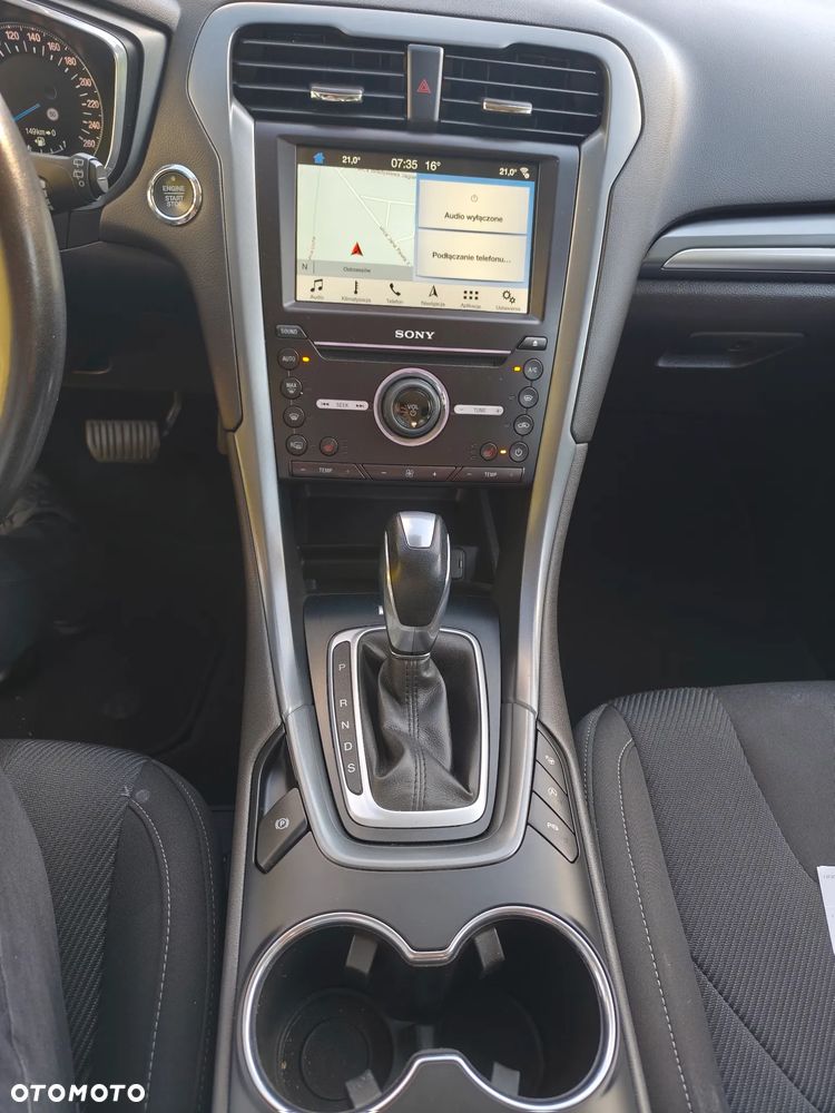 Ford Mondeo 2.0 EcoBoost Titanium - 10