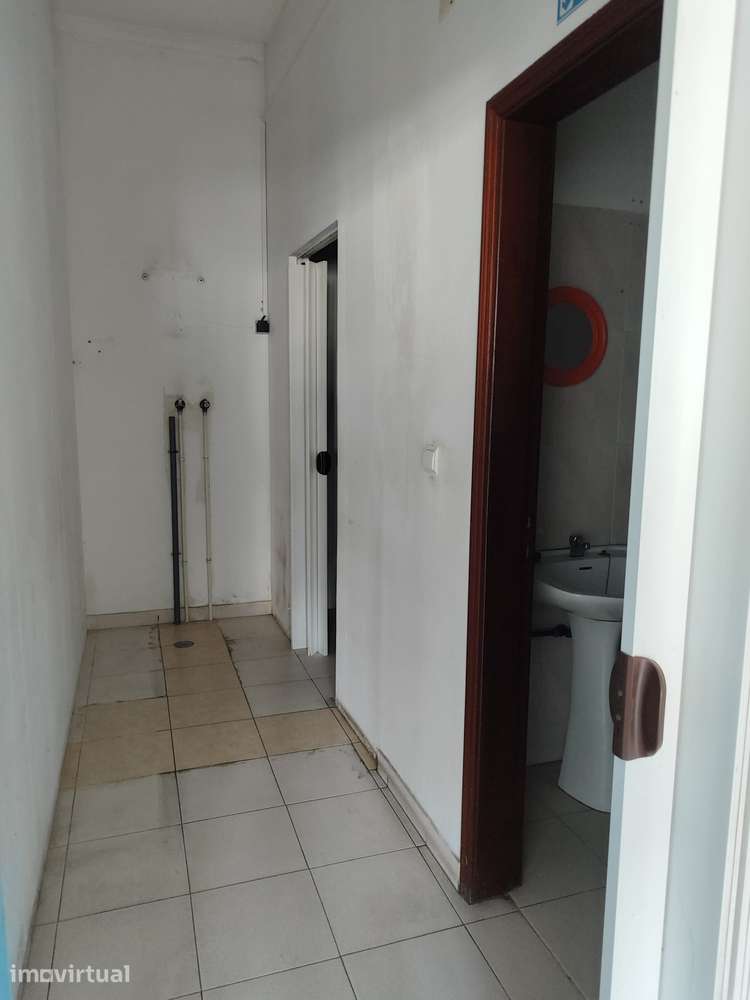 Loja em Mem Martins, 70m2 - Grande imagem: 5/9