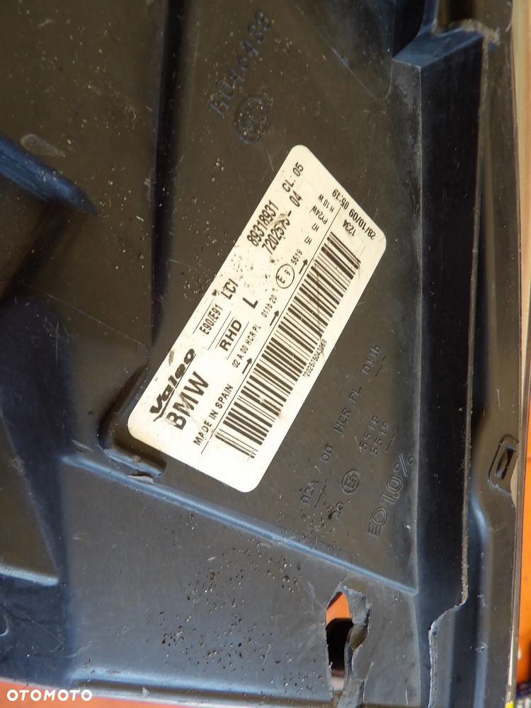 BMW - E90 - H7 - LIFT - PĘKNIĘTA OBUDOWA - LEWA LAMPA PRZEDNIA - UK - 7202575 - 11
